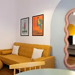 Beautiful Cozy And Modern One * Milánó