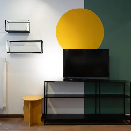 Apartment Beautiful Cozy And Modern One Mailand